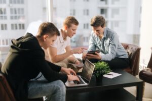 Интеграционные курсы в Германии 2026: цена, условия, сроки